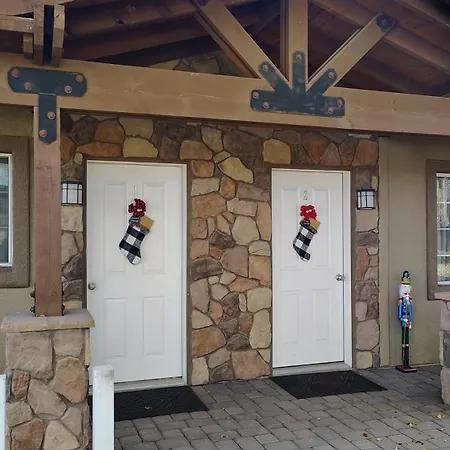 Primrose Inn&Suites